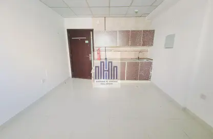 Apartment - Studio - 1 Bathroom for rent in Fire Station Road - Muwaileh - Sharjah