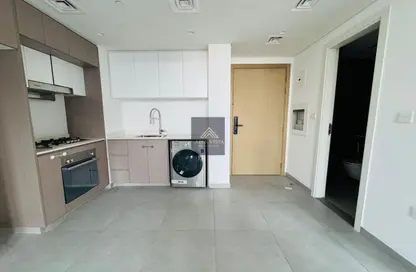 Apartment - 2 Bedrooms - 3 Bathrooms for rent in The Boulevard 1 - Aljada - Sharjah