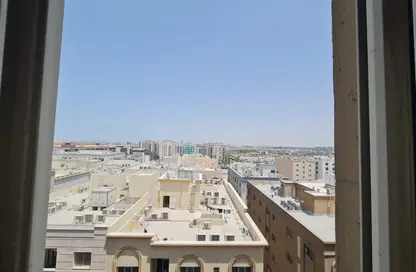 شقة - غرفة نوم - 2 حمامات للايجار في الثاني مويلح - تجارية مويلح - الشارقة