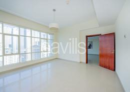 Apartment - 3 bedrooms - 3 bathrooms for rent in Al Bandary Twin Towers - Al Khan - Sharjah