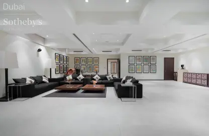 Villa - 7+ Bedrooms - 7+ Bathrooms for sale in Sector E - Emirates Hills - Dubai Villa - 7+ Bedrooms - 7+ Bathrooms for sale in Sector E - Emirates Hills - Dubai