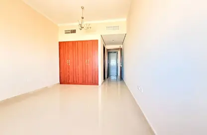 Apartment - 1 Bedroom - 3 Bathrooms for rent in Sheikh Jaber Al Sabah Street - Al Naimiya - Al Nuaimiya - Ajman