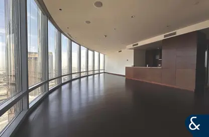 Apartment - 3 Bedrooms - 5 Bathrooms for rent in Burj Khalifa Zone 2B - Burj Khalifa Area - Downtown Dubai - Dubai