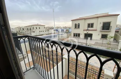 تاون هاوس - 3 غرف نوم - 5 حمامات للايجار في بلوم ليفينج - مدينة زايد (مدينة خليفة ج) - مدينة خليفة - أبوظبي