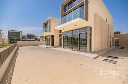 Villa - 5 Bedrooms - 6 Bathrooms for sale in Golf Place 2 - Golf Place - Dubai Hills Estate - Dubai