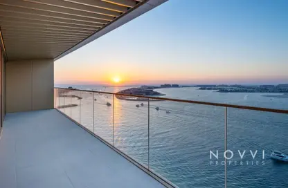 Apartment - 3 Bedrooms - 4 Bathrooms for sale in Grand Bleu Tower 1 - EMAAR Beachfront - Dubai Harbour - Dubai
