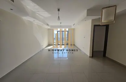 Apartment - 2 Bedrooms - 3 Bathrooms for rent in Sahara Tower 3 - Sahara Complex - Al Nahda - Sharjah