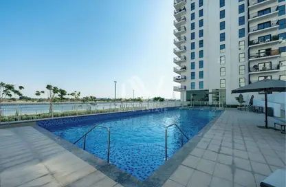 Apartment - 3 Bedrooms - 4 Bathrooms for rent in Waters Edge - Yas Island - Abu Dhabi