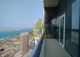 صورةشرفة لـ: شقة - 4 غرف نوم - 5 حمامات للكراء في برج الكورنيش - شارع الكورنيش - أبوظبي, صورة 1