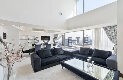 Apartment - 2 Bedrooms - 3 Bathrooms for rent in Jumeirah Living - World Trade Centre Residence - World Trade Center - Dubai