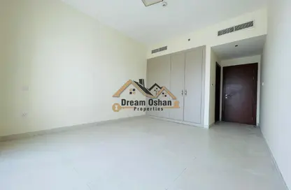 Apartment - 2 Bedrooms - 3 Bathrooms for rent in Al Waleed Garden 1 - Al Waleed Garden - Al Jaddaf - Dubai