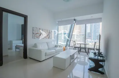 Apartment - 1 Bedroom - 2 Bathrooms for rent in Silverene Tower B - Silverene - Dubai Marina - Dubai