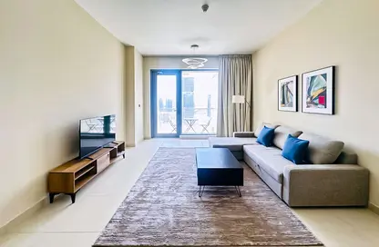 Apartment - 1 Bedroom - 2 Bathrooms for rent in Bahwan Tower Downtown - Downtown Dubai - Dubai