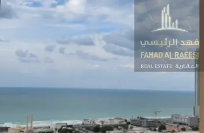 شقة - 2 غرف نوم - 2 حمامات للبيع في مساكن كورنيش عجمان - طريق كورنيش عجمان - عجمان