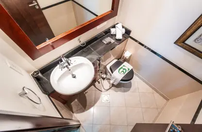 Bathroom image for: Apartment - 1 Bedroom - 2 Bathrooms for rent in Golf Tower 2 - Golf Towers - The Views - Dubai, Image 1