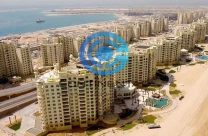 Apartment - 3 Bedrooms - 3 Bathrooms for sale in Al Msalli - Shoreline Apartments - Palm Jumeirah - Dubai