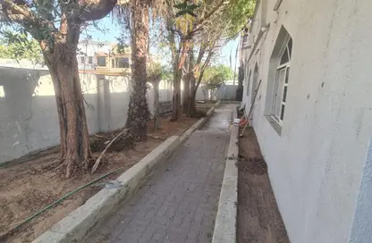 Villa - 6 Bedrooms - 5 Bathrooms for rent in Al Fayha - Al Sharq - Sharjah