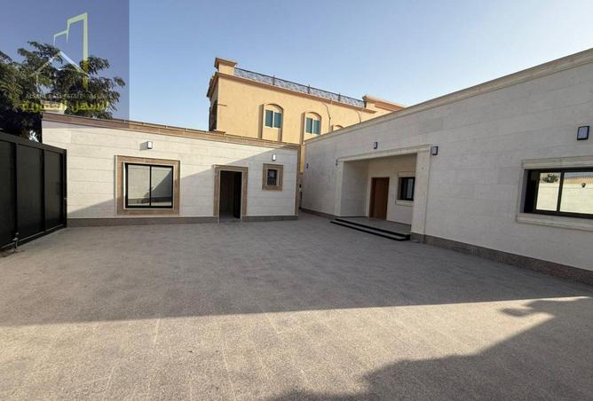 15580030 - Property Image 3