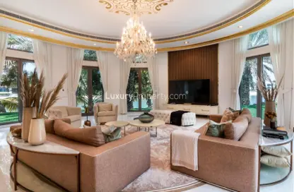 Villa - 5 Bedrooms - 6 Bathrooms for rent in Signature Villas Frond B - Signature Villas - Palm Jumeirah - Dubai