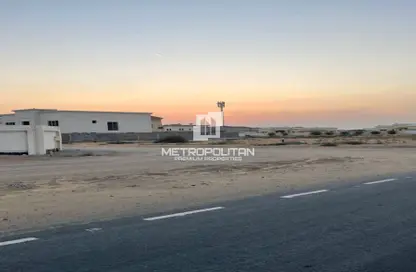 أرض - استوديو للبيع في بساتين الزبير - الرحمانية - الشارقة