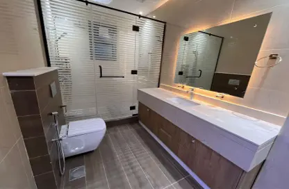 Bathroom image for: Villa - 4 Bedrooms - 6 Bathrooms for sale in Al Yasmeen 1 - Al Yasmeen - Ajman, Image 1