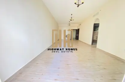 Apartment - 2 Bedrooms - 2 Bathrooms for rent in Muwailih Building - Muwaileh - Sharjah