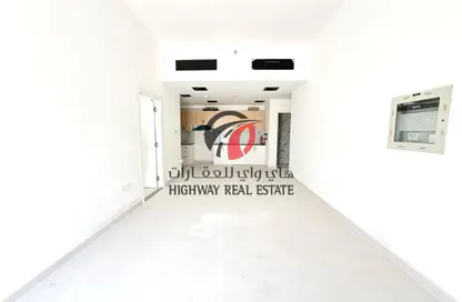 Apartment - 1 Bedroom - 2 Bathrooms for rent in Al Amir Abdullah Building - Al Warsan 4 - Al Warsan - Dubai