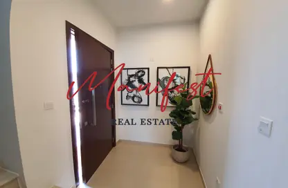 Hall / Corridor image for: Townhouse - 3 Bedrooms - 4 Bathrooms for sale in Reem Townhouses - Town Square - Dubai, Image 1