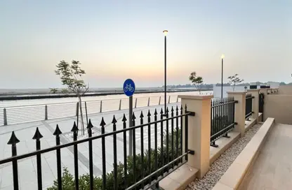 شقة - 4 غرف نوم - 5 حمامات للايجار في لؤلؤة الراحة - شاطئ الراحة - أبوظبي شقة - 4 غرف نوم - 5 حمامات للايجار في لؤلؤة الراحة - شاطئ الراحة - أبوظبي