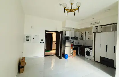 Apartment - Studio - 1 Bathroom for rent in Lawnz by Danube Block 3 - Lawnz by Danube - International City - Dubai