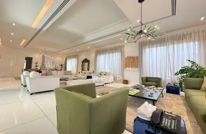 Living Room image for: Villa - 7 Bedrooms for rent in Umm Suqeim 3 Villas - Umm Suqeim 3 - Umm Suqeim - Dubai, Image 1