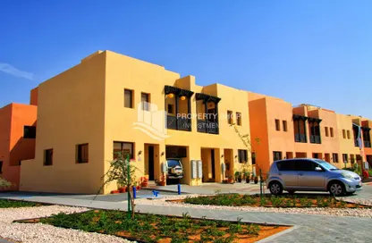 Villa - 3 Bedrooms - 3 Bathrooms for sale in Zone 3 - Hydra Village - Abu Dhabi