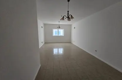 Apartment - 2 Bedrooms - 3 Bathrooms for rent in Al Majaz 2 - Al Majaz - Sharjah