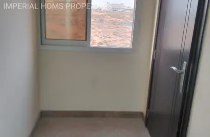 Labor Camp - Studio - 1 Bathroom for rent in Umm Al Thuoob - Umm Al Quwain