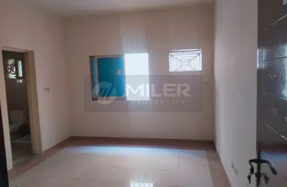 سكن عمال - استوديو - 8 حمامات للايجار في آلصجعه - الشارقة سكن عمال - استوديو - 8 حمامات للايجار في آلصجعه - الشارقة
