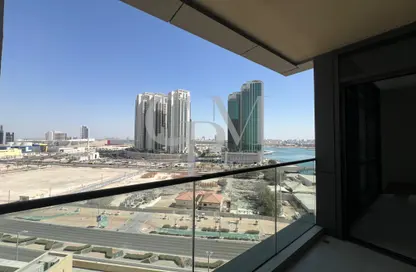 Apartment - 1 Bedroom - 2 Bathrooms for sale in Canal Residence - Al Reem Island - Abu Dhabi