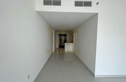 شقة - غرفة نوم - 1 حمام للبيع في كارسون بي - كارسون - داماك هيلز - دبي