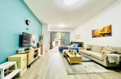 Apartment - Studio - 1 Bathroom for sale in Gardenia 1 - Emirates Gardens 1 - Jumeirah Village Circle - Dubai
