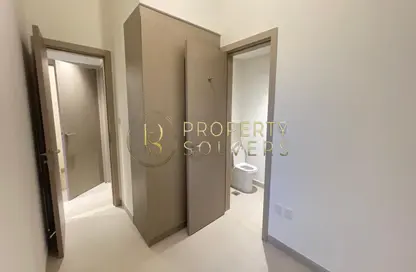 Villa - 3 Bedrooms - 4 Bathrooms for rent in Dubai Healthcare City - Bur Dubai - Dubai