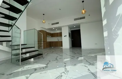 Apartment - 2 Bedrooms - 3 Bathrooms for rent in Oasis 2 - Oasis Residences - Masdar City - Abu Dhabi