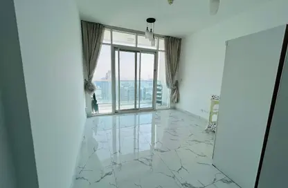 Apartment - 3 Bedrooms - 4 Bathrooms for rent in Oasis Tower - Al Rashidiya 1 - Al Rashidiya - Ajman