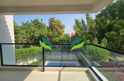 Villa - 4 Bedrooms - 4 Bathrooms for rent in Jumeirah 1 Villas - Jumeirah 1 - Jumeirah - Dubai