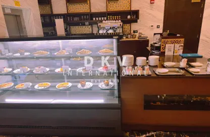 Shop - Studio - 1 Bathroom for rent in Carlton Dubai Creek - Baniyas Road - Deira - Dubai