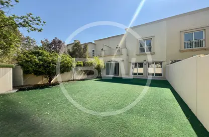 فيلا - 3 غرف نوم - 2 حمامات للبيع في الينابيع 11 - الينابيع - دبي
