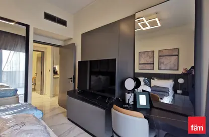 شقة - غرفة نوم - 1 حمام للبيع في ماغ 318 - الخليج التجاري - دبي