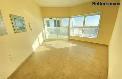 Apartment - 3 Bedrooms - 2 Bathrooms for rent in New Dubai Gate 2 - Lake Elucio - Jumeirah Lake Towers - Dubai