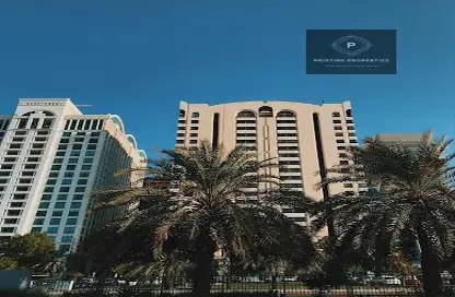 Outdoor Building image for: Apartment - 4 Bedrooms - 5 Bathrooms for rent in Corniche Road - Abu Dhabi, Image 1