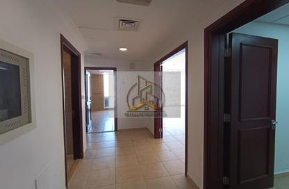 شقة - 3 غرف نوم - 5 حمامات للايجار في شارع خليفة - أبوظبي