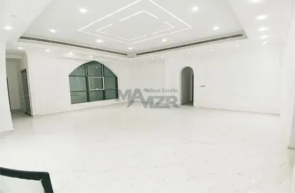 فيلا - 6 غرف نوم - 8 حمامات للايجار في مدينة الرياض - أبوظبي فيلا - 6 غرف نوم - 8 حمامات للايجار في مدينة الرياض - أبوظبي