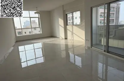 Apartment - 3 Bedrooms - 4 Bathrooms for rent in Ajman Corniche Residences - Ajman Corniche Road - Ajman